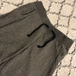 arizona dark grey joggers 👽